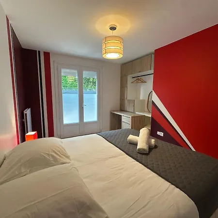 16 Personnes - Jacuzzi -wi-fi Netflix - Parking Villa Villenave-dʼOrnon