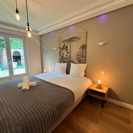 16 Personnes - Jacuzzi -wi-fi Netflix - Parking Villa *