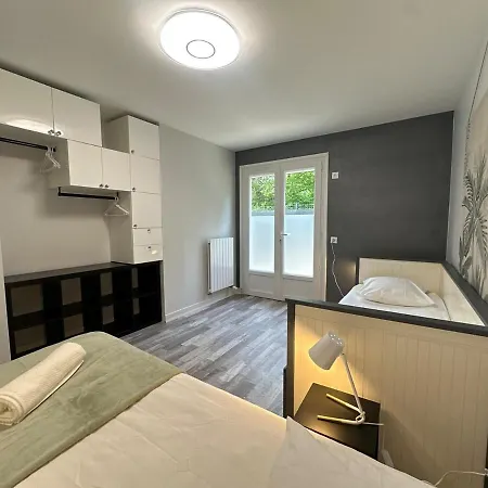 16 Personnes - Jacuzzi -wi-fi Netflix - Parking ヴィラ ヴィルナーヴ・ドルノン